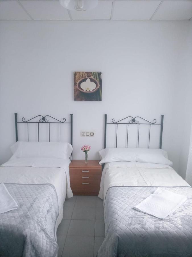 Hostal San Cristobal - Pontedeume מראה חיצוני תמונה